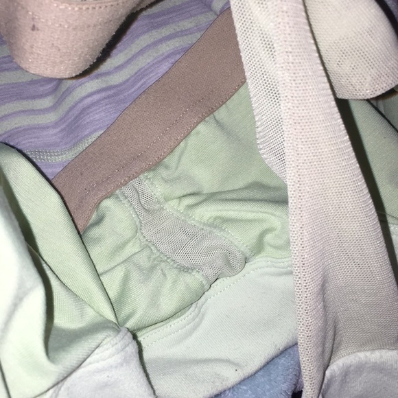 Mint green lulu lemon tank top - Picture 5 of 5